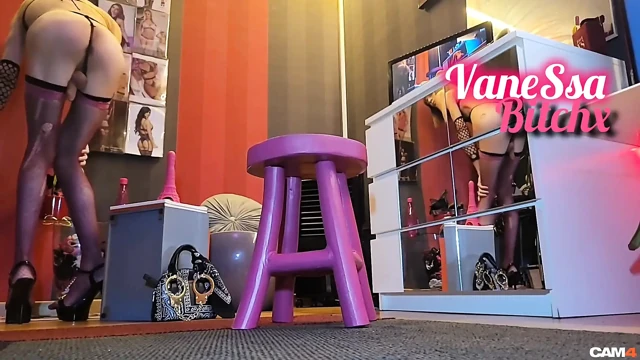 Gövde ipi, topun içine pembe elmas fiş. (((tam Doc 1st Consultations))) Vanessabitchx