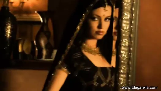 baştan çıkarma itibaren karanlık güzellik çıplak çıplak