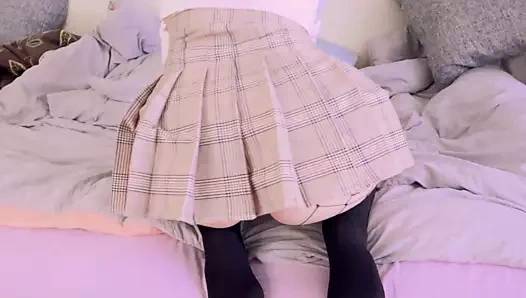 Genç içinde öğrenci etek hızlı bir şekilde becerdin eşek ve kedi