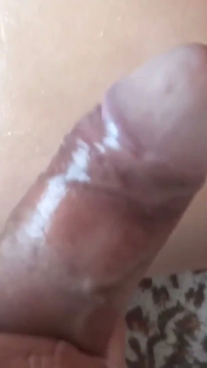 Bana sert bir siki kıçıma sokmaları ve sonra büyük boşalmalar almam ne kadar zevkli | Bölüm 2