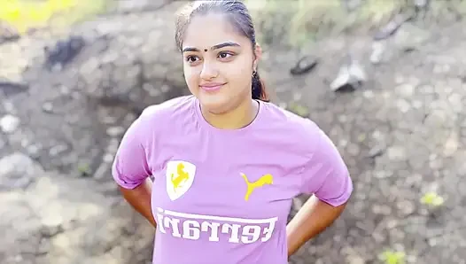 Hintli köylü kız açık havada sıkı amcığı sikiyor xxx video viral mms video