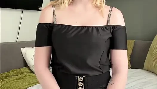 Ayla Vixen'in 50'lerin ateşli kadın egemenliği fantezisi 4k bakış açısı gönderimi bekliyor!