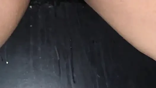 Duvar deliğinde yaraklarla çıldırıyorum, daha fazla azdırıcı!!