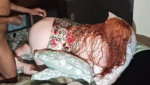 Bu kalın götlü kadınla domalma