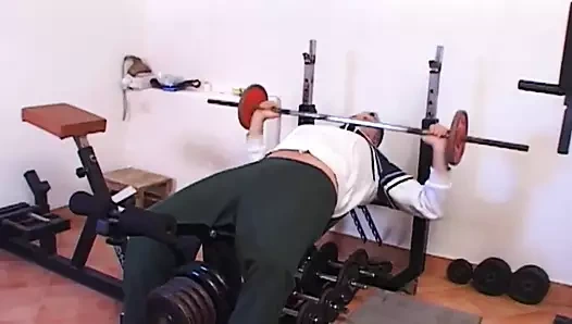 Üvey kızın azgın hissi