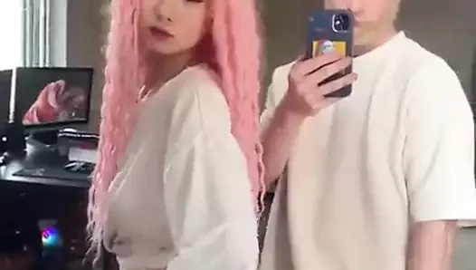 Tik-tok seks 18+ Asyalı