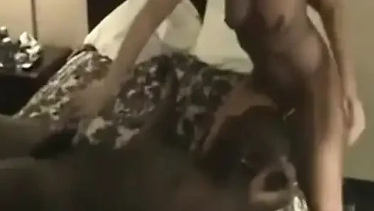 Aldatılan orta yaşlı seksi kadın - aldatan evli kadın