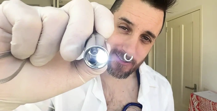 Asmr - uygunsuz doktor muayenesi