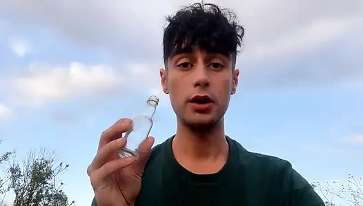 İtaatkar oğlan için görev - ustalarının açık havada şişeden dölünü ye