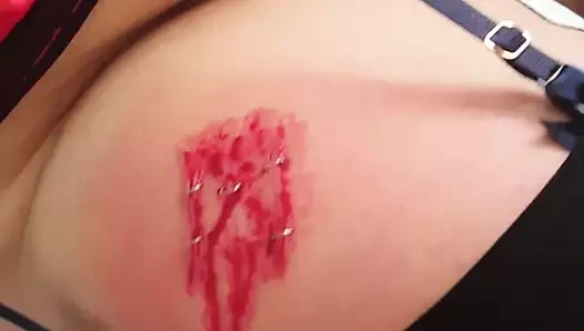 İskoç sürtük sara elektro işkence