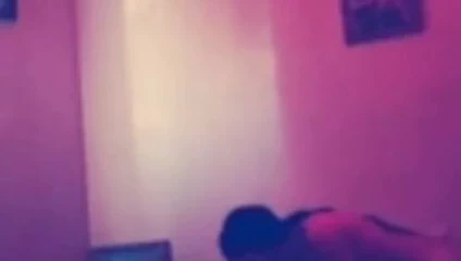 Güzel Asyalı bayanım