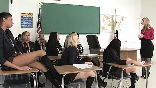 Kayla kötü haber kaltak