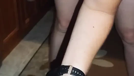 Tatlı memeli amatör evli kadın bu penisi seviyor