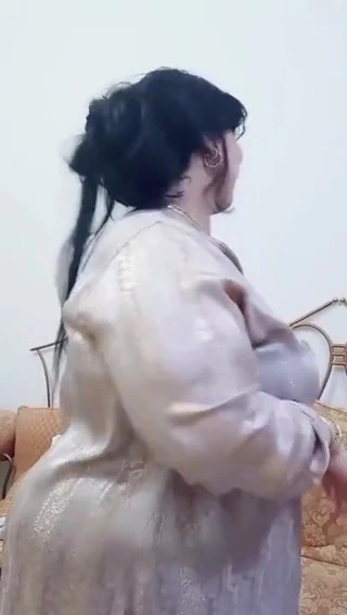 Zhilakhanoom zhilakoonchagh zhilakoongondeh