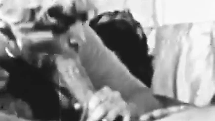 Retro porno ile bigtits becerdin tarafından büyük horoz