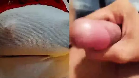 Hintli adam Antonella'nın göğüslerine boşalıyor