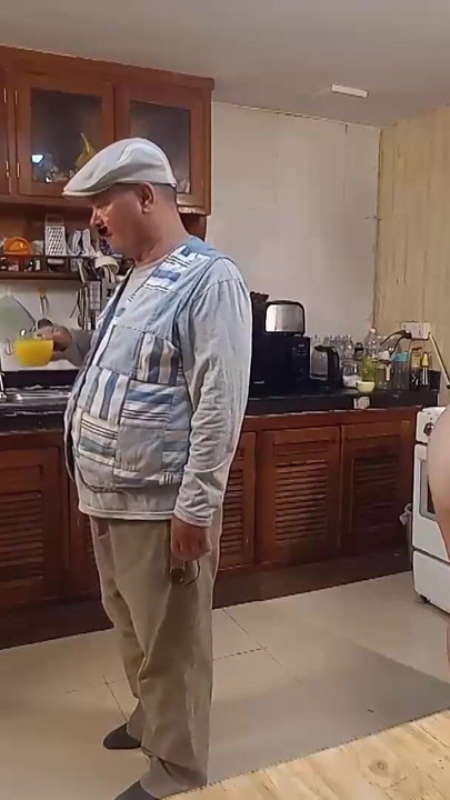 MORNING CHAOS IN KITCHEN. COMEDY NSFW STORY 284 FILL VID | Clip 2