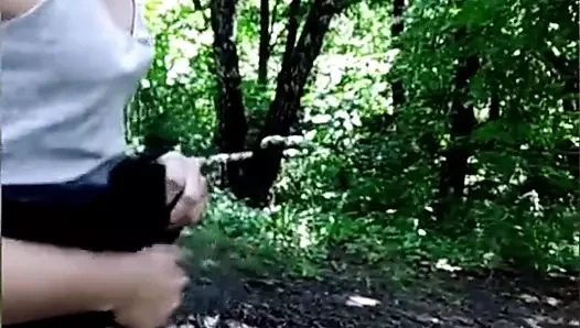 ormanda azgın kız jetstream işemek