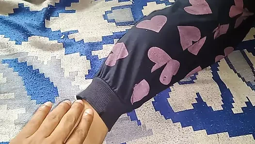 üvey kardeşim beni sikmek istiyor