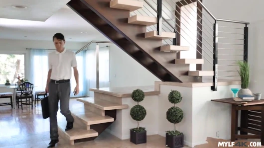 Müslüman karısı adamın aletini alır