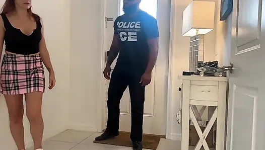 Ateşli İngiliz orta yaşlı seksi kadın içine boşalan büyük zenci yarağı ile sınır dışı etmeyi reddetti