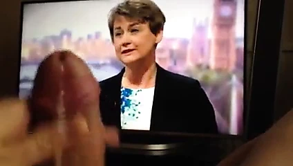 Yvette cooper güzel bacaklar masturbasyon yapmak