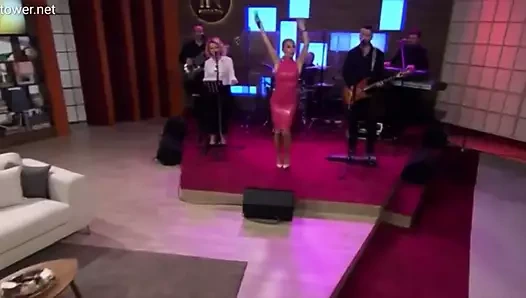 Lateks elbiseli Maja suput