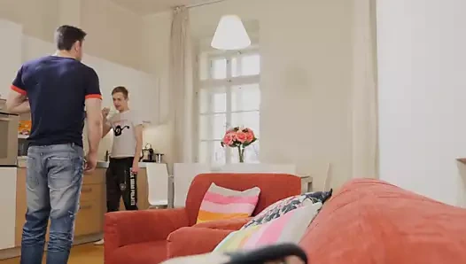 Bringmeaboy twink corey law raw bred tarafından baba erik spector