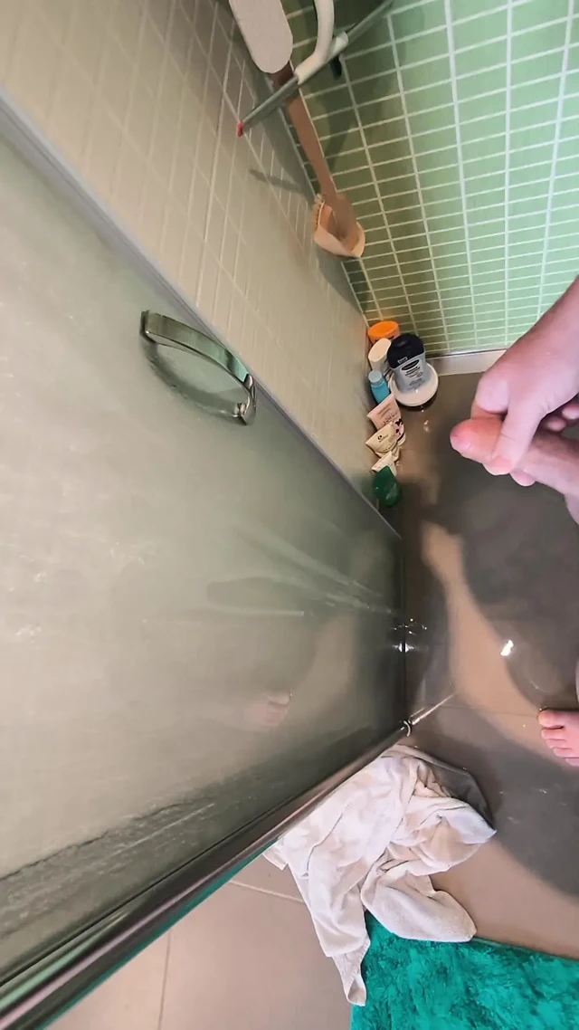 Ateşli kullanıcı sohbeti sonrası acilen boşalmam gerekecek