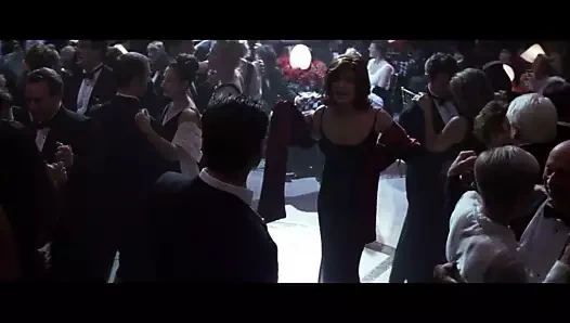 Ünlü rene russo seks sahnesi thomas taç ilişkisi (1999)