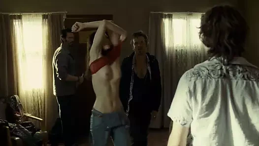 Riki lindhome - ''soldaki son ev''