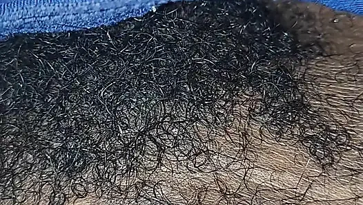 Islak amcığımla oynuyorum