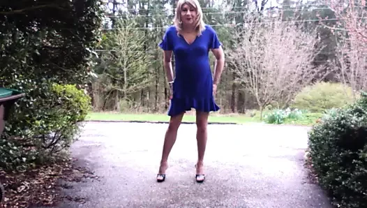 Jill dışarıda