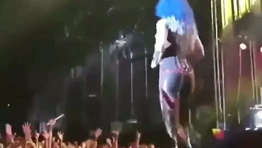 Alissa'nın güzel götü