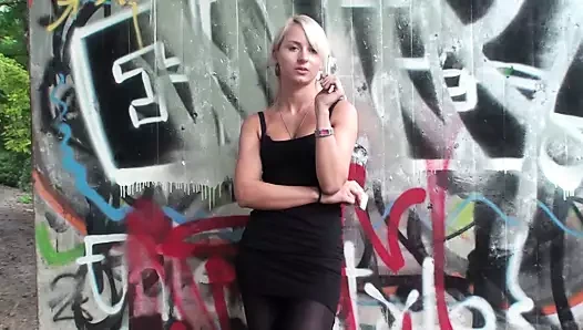 Prenses paris sigara içme pov