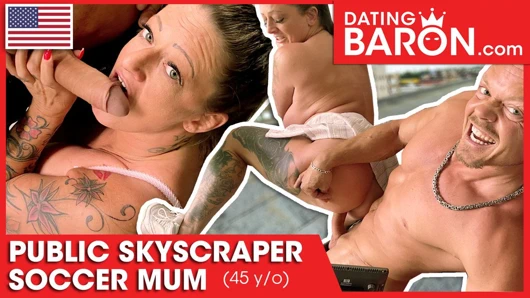 Milf adrienne öpücüğü: yaramaz, sıcak sikiş randevusu! escortbaron.com