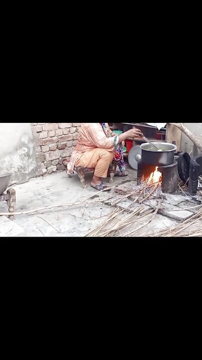 Ateşli Pakistanlı rabi peerzada videosu