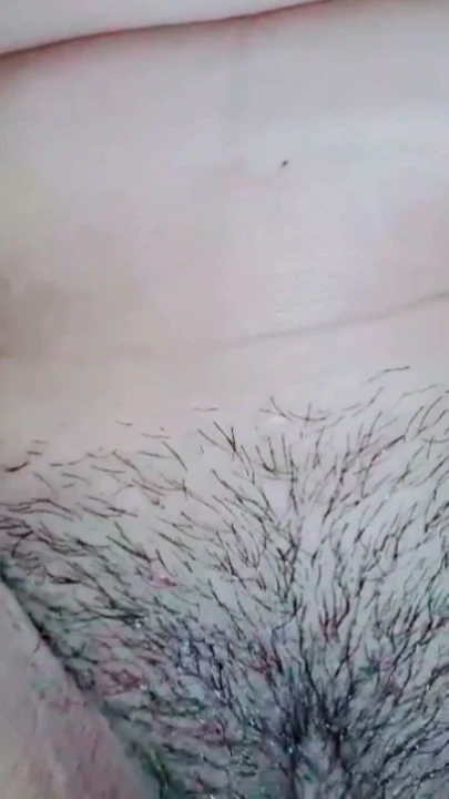 I'm masturbating, you remember there's no one at home, I'm alone, I'm missing you, enjoy my hot so much. | Clip 2