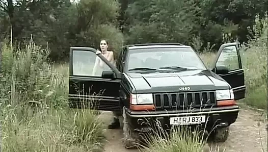 Nacktes Joggen Birgt Gefahr Des Gefickt Werdens (be)