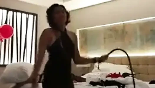 Sahibe dominafire ile gerçek kadın egemenliği seansı bölüm 1