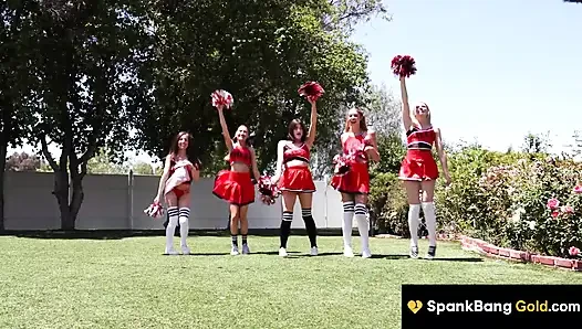 Spankbang gold - yaramaz amigo takımı partisi - leah winters, mia taylor ve arkadaşları büyük yaraklarla başa çıkıyor