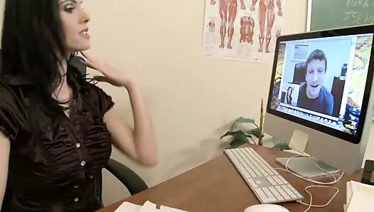 Zimmer Vordame den Rock hochgezogen