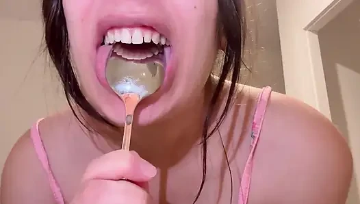 Diy ağız muayenesi senin için geniş bir şekilde açmamı izle