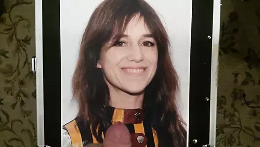 Dürüst charlotte gainsbourg haraç 1