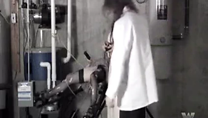 Fetiş üçlü ve lanet makineler