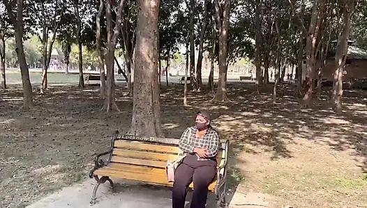 Sundar desi ki chodai, Sundar teyze ki chudai