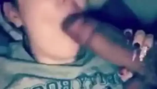 Büyük siyah canavar horoz vs beyaz kız ağız