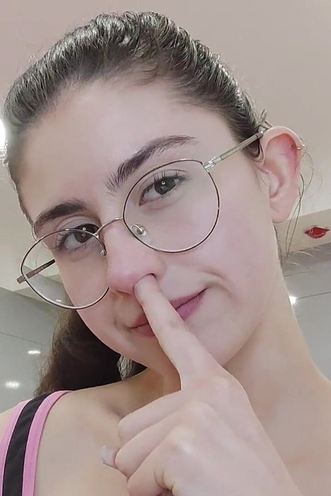 Snot fetiş burun oyunu
