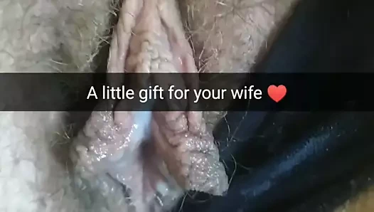 Yabancı karımın amına boşalıyor! sonra bunu eve getiriyor!