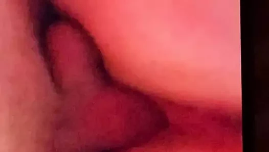 Kız arkadaşlar bana büyük amcık sıkı götüyle biniyor